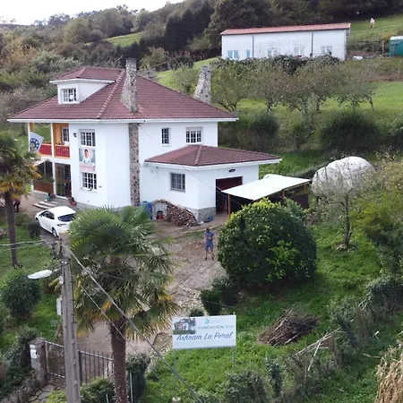 Ashram De La Peral *