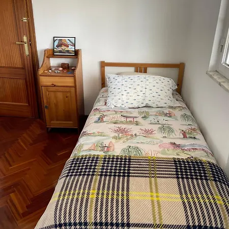 Ashram De La Peral 乡村民宿 Illas