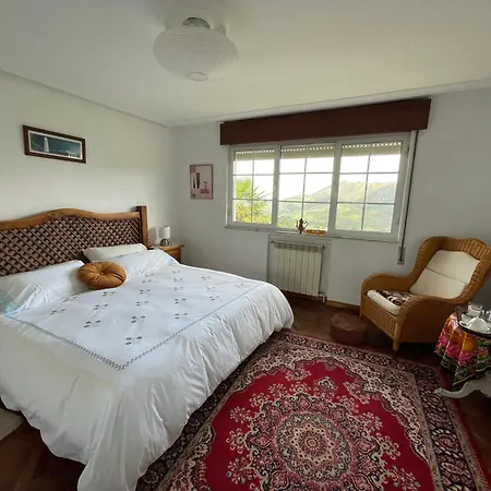 Ashram De La Peral Illas