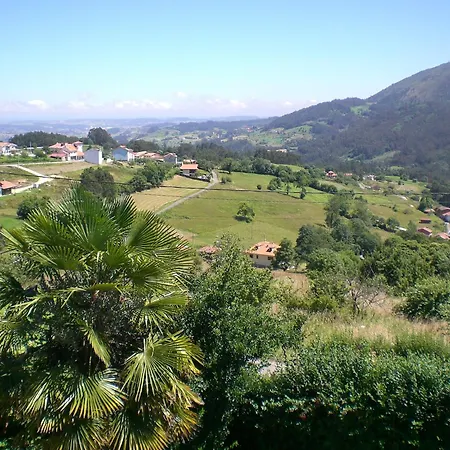 Ashram De La Peral 乡村民宿 Illas