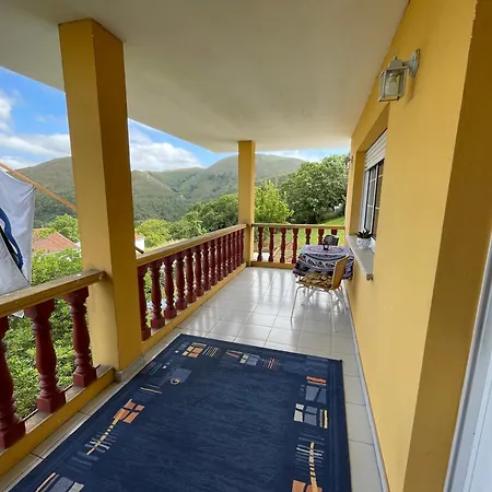 Ashram De La Peral Landhuis