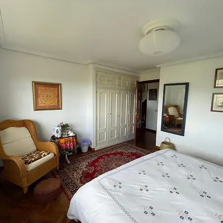 Ashram De La Peral 컨트리하우스 *