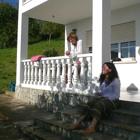 Ashram De La Peral 컨트리하우스 *
